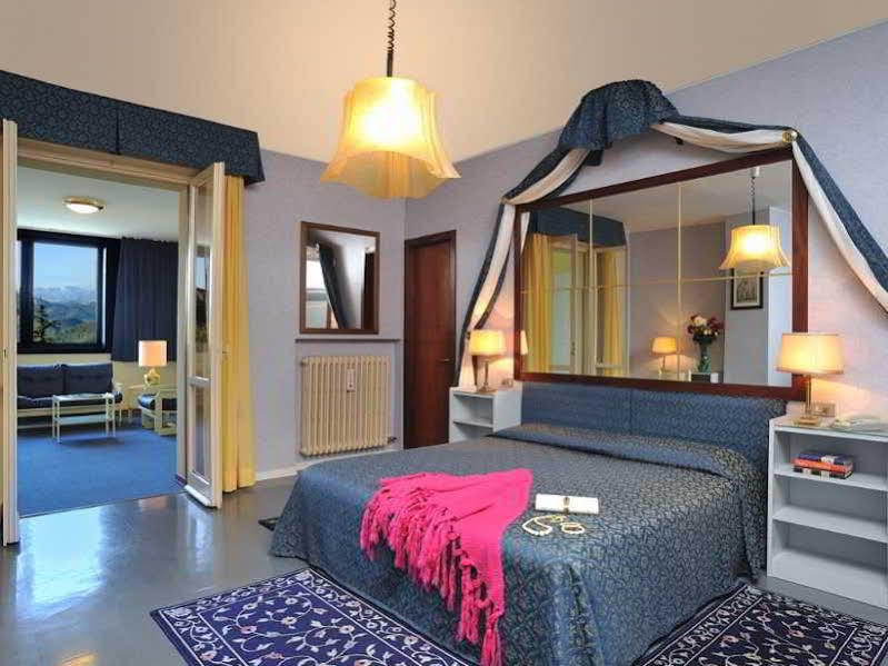 אורבינו Hotel & Residence Dei Duchi מראה חיצוני תמונה